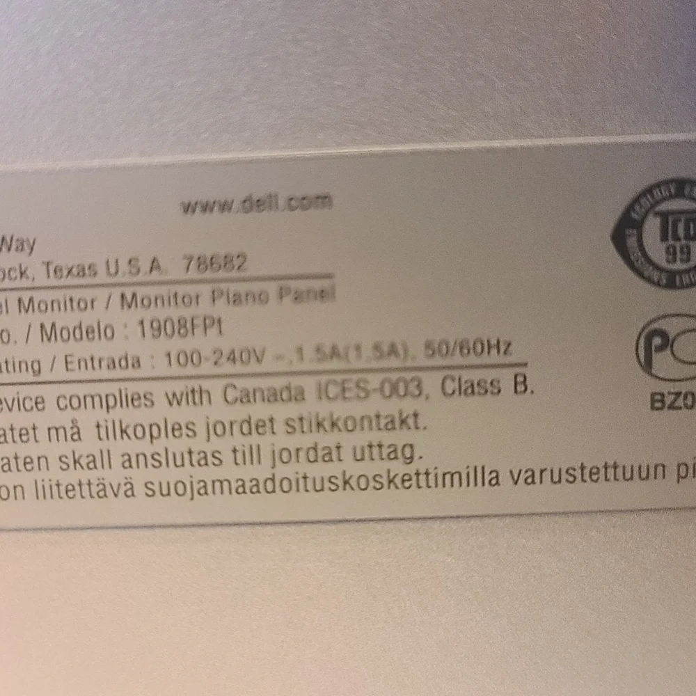 Dell 1908WFP LCD Monitor I do have some scratches on the screen. Look at picture